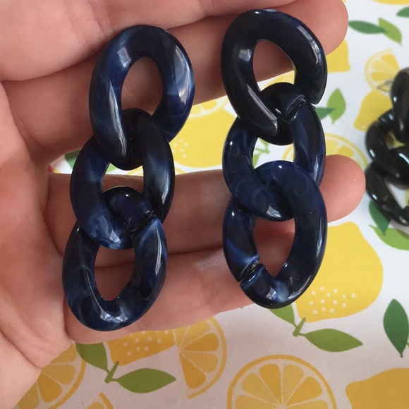 🍊 NWT Acrylic Stone Chain Resin Drop Earrings - Picture 5 of 13